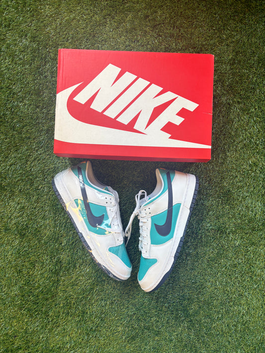 Nike Dunk Low “Dust Catas”