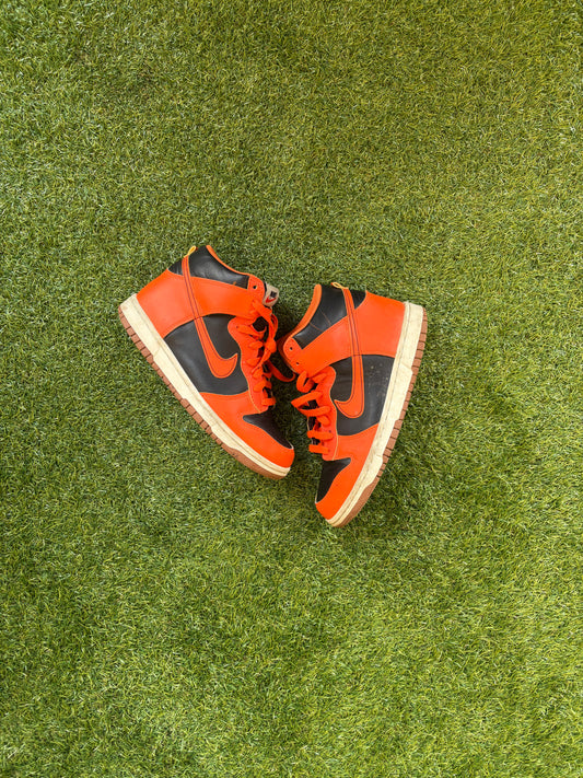 Nike Dunk High “Halloween Pumpkin Safety Orange”