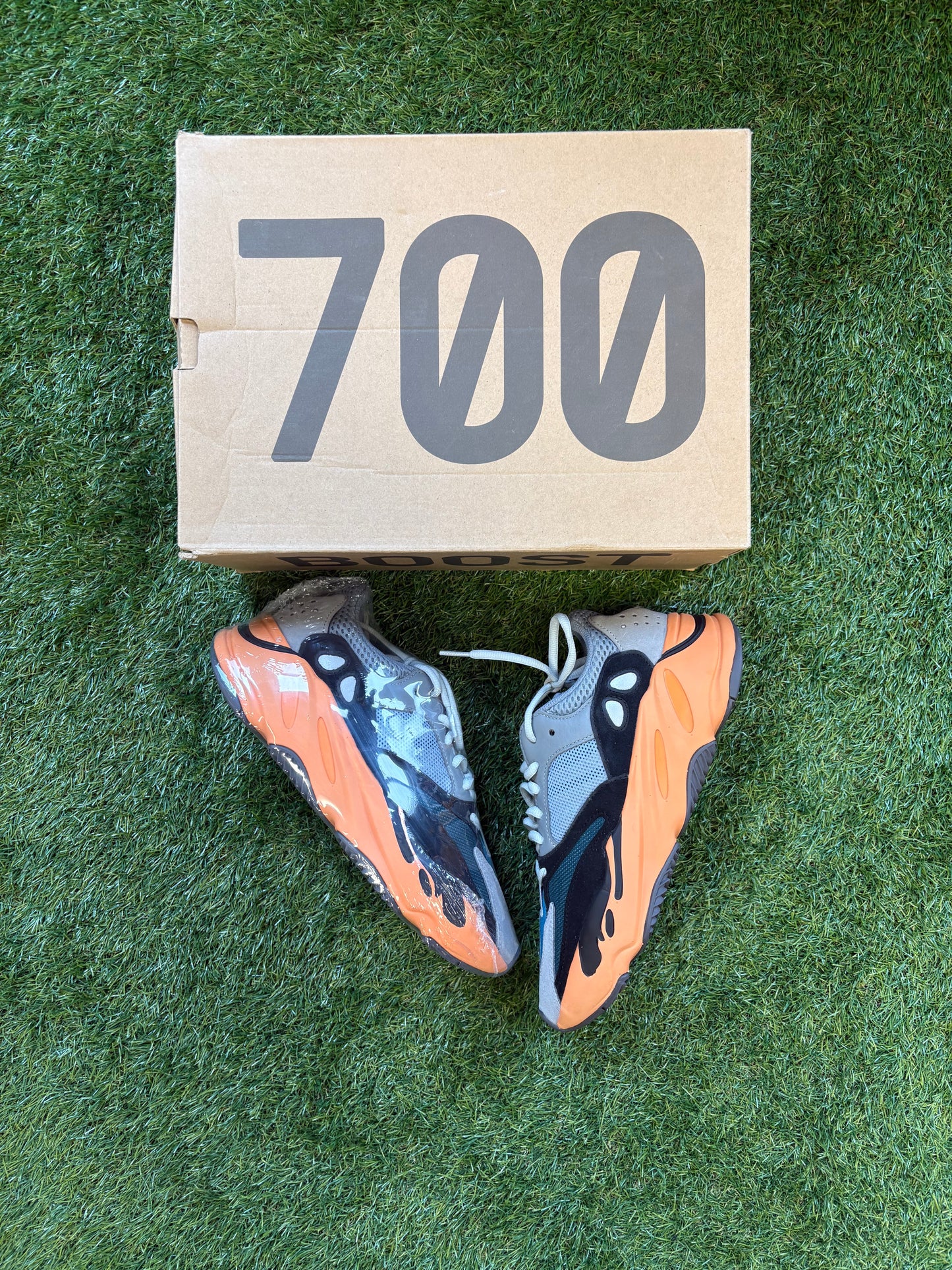 Yeezy 700 "Wash Orange"