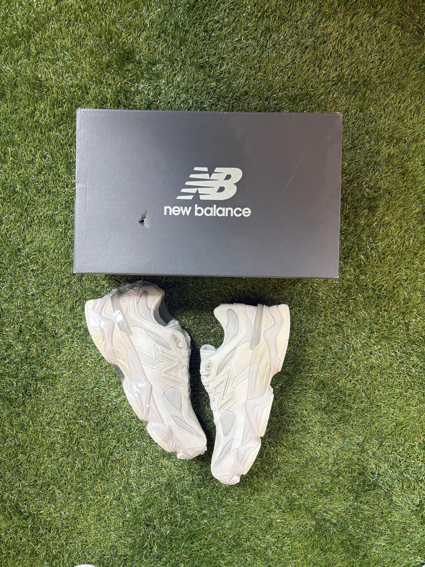 New Balance 9060 "Triple White"